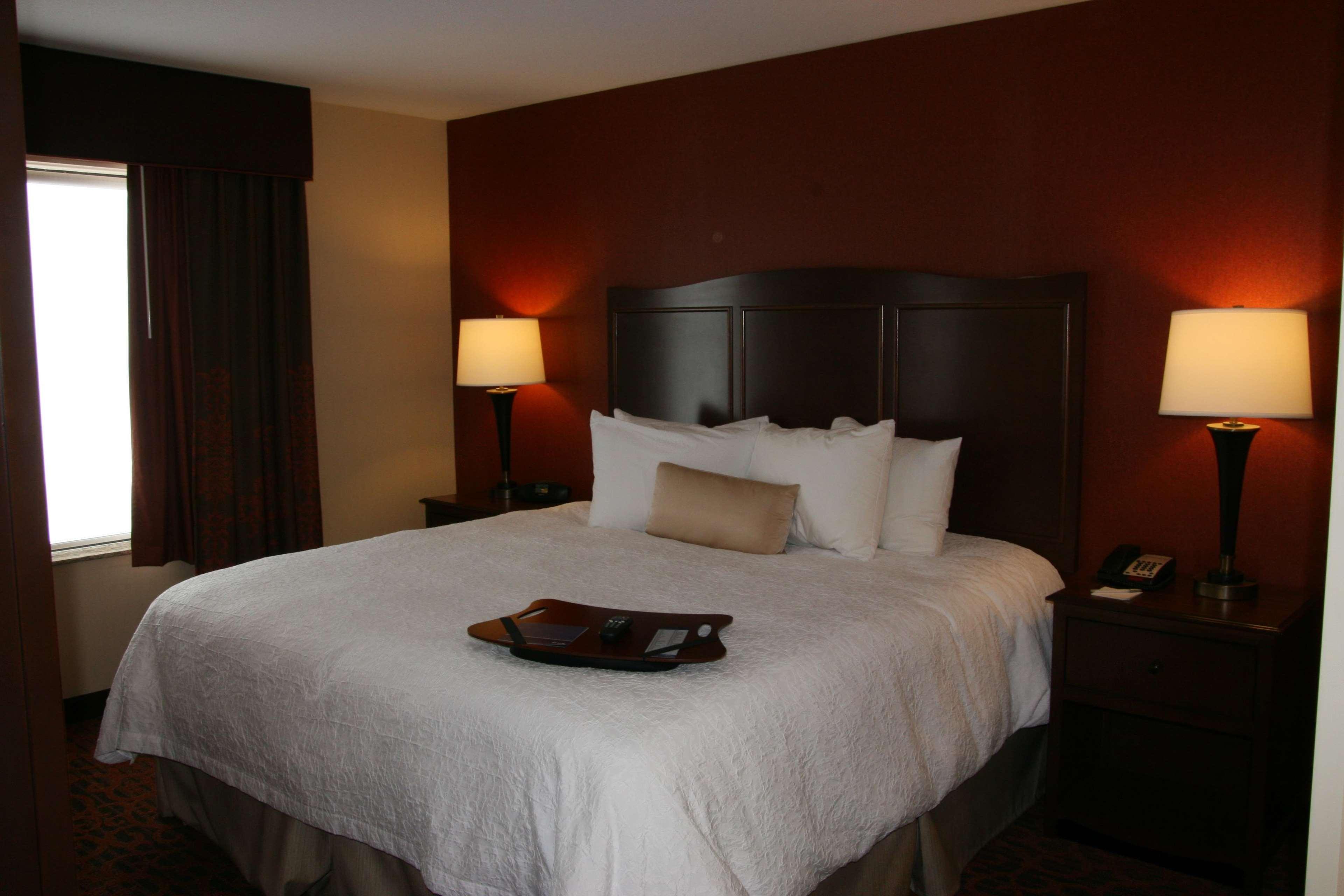 Hampton Inn And Suites Peru Quarto foto